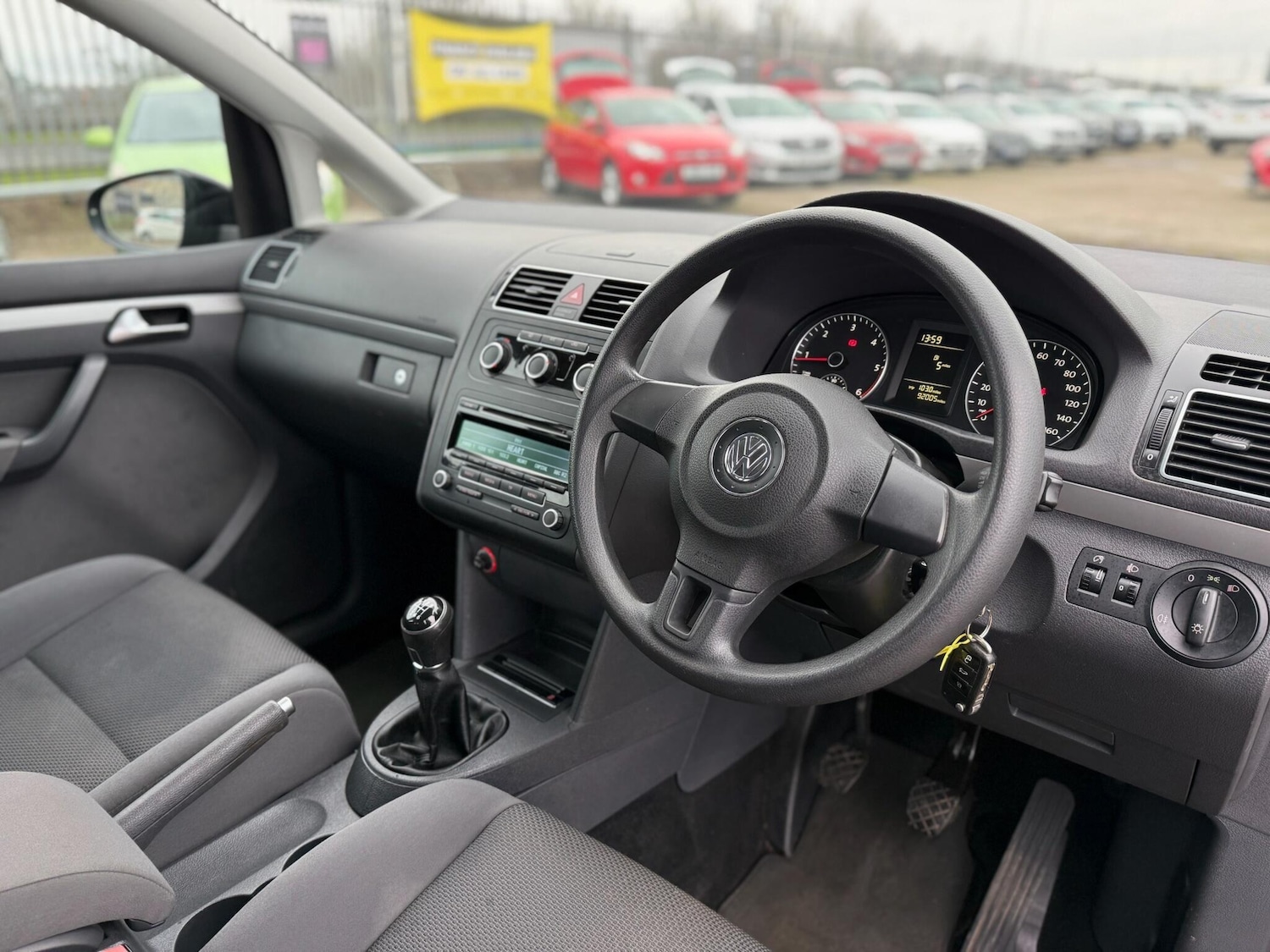 Used Volkswagen Touran 2012 for sale - 77524386: Photo 28