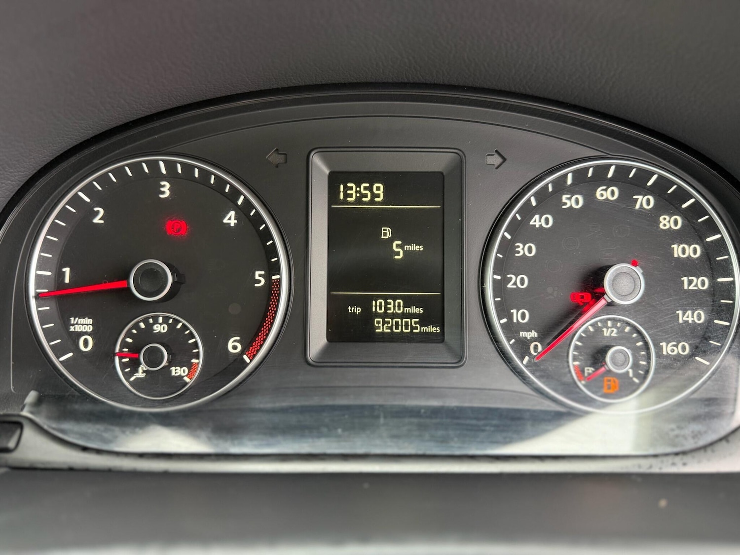 Used Volkswagen Touran 2012 for sale - 77524386: Photo 33