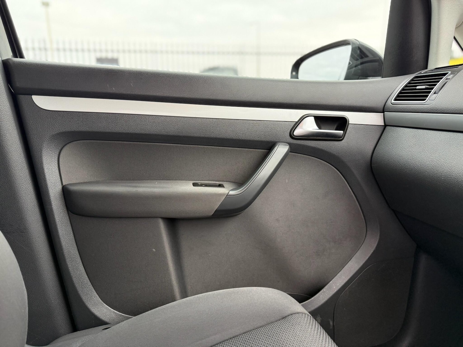 Used Volkswagen Touran 2012 for sale - 77524386: Photo 44