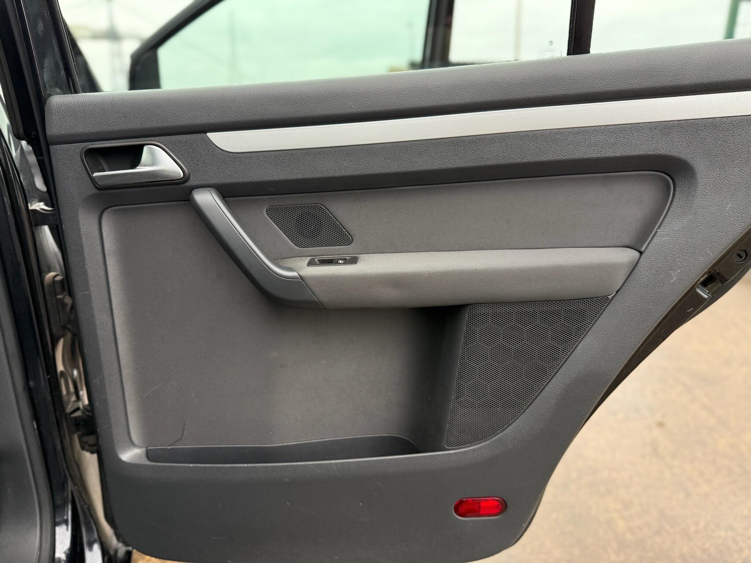 Used Volkswagen Touran 2012 for sale - 77524386: Photo 45