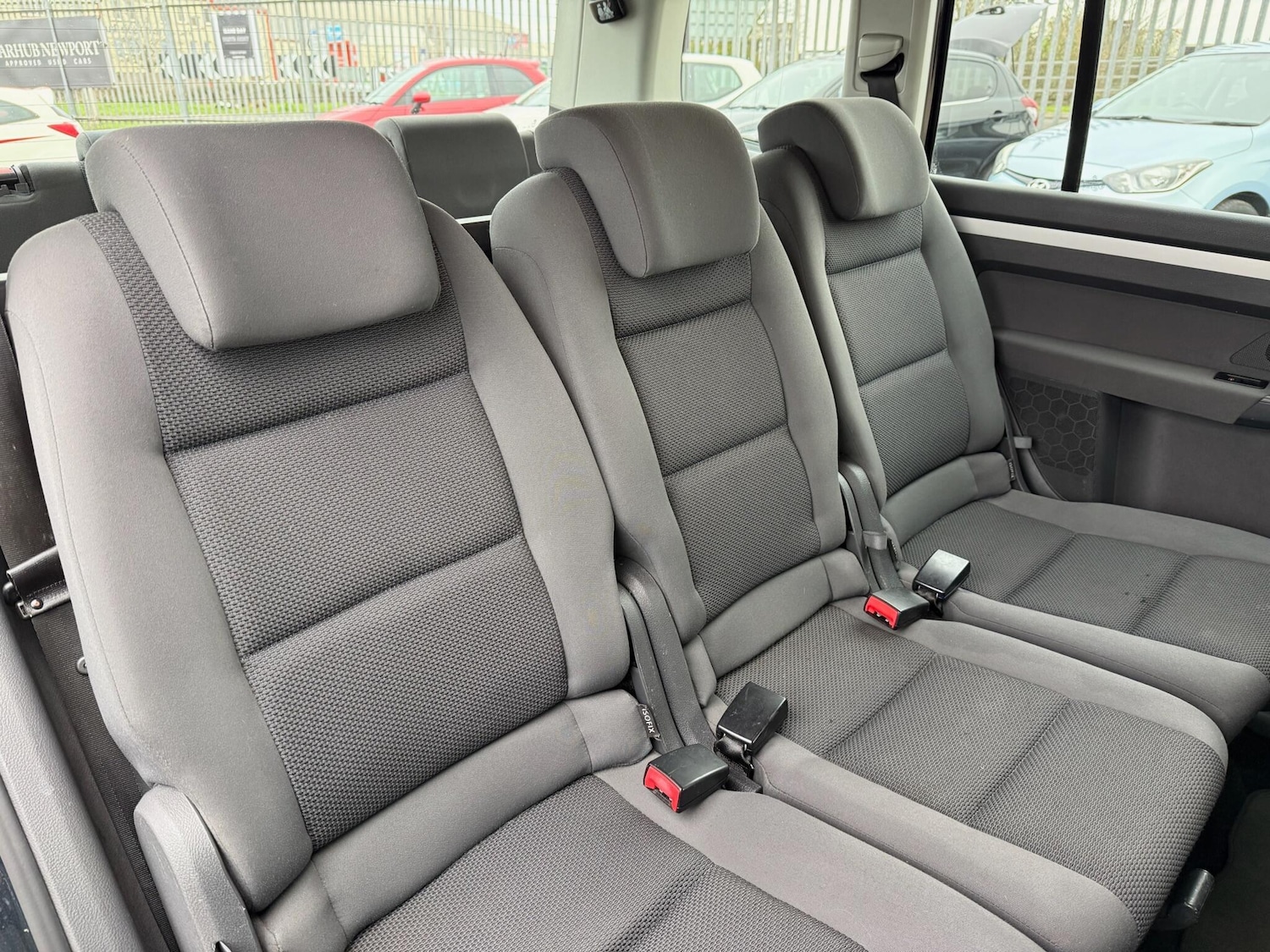 Used Volkswagen Touran 2012 for sale - 77524386: Photo 50