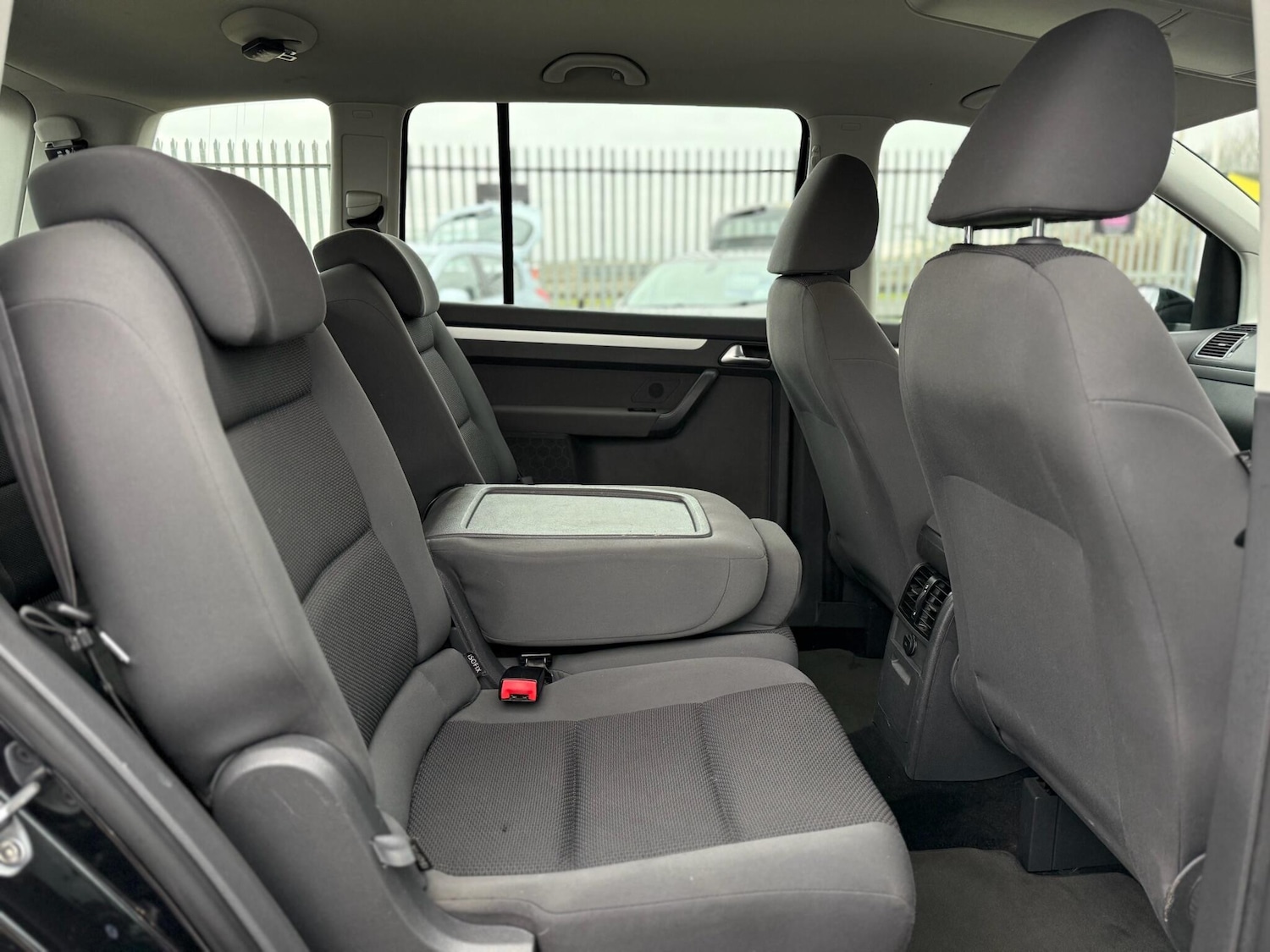 Used Volkswagen Touran 2012 for sale - 77524386: Photo 52