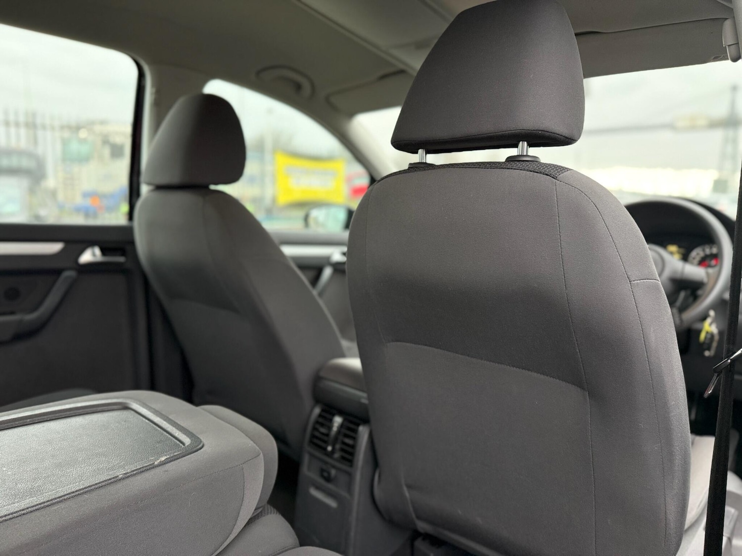 Used Volkswagen Touran 2012 for sale - 77524386: Photo 53