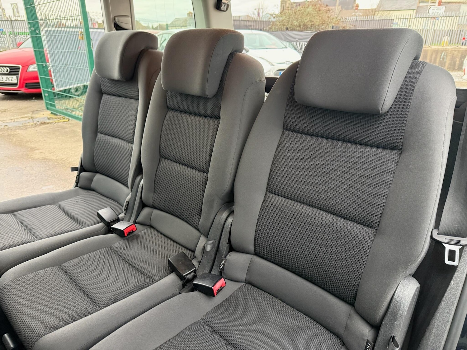 Used Volkswagen Touran 2012 for sale - 77524386: Photo 69