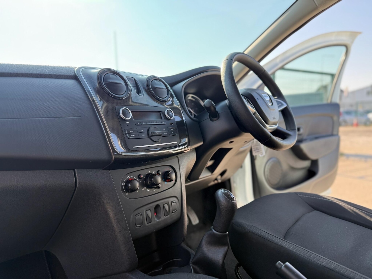 Used Dacia Sandero for sale - 77958101: Photo 29