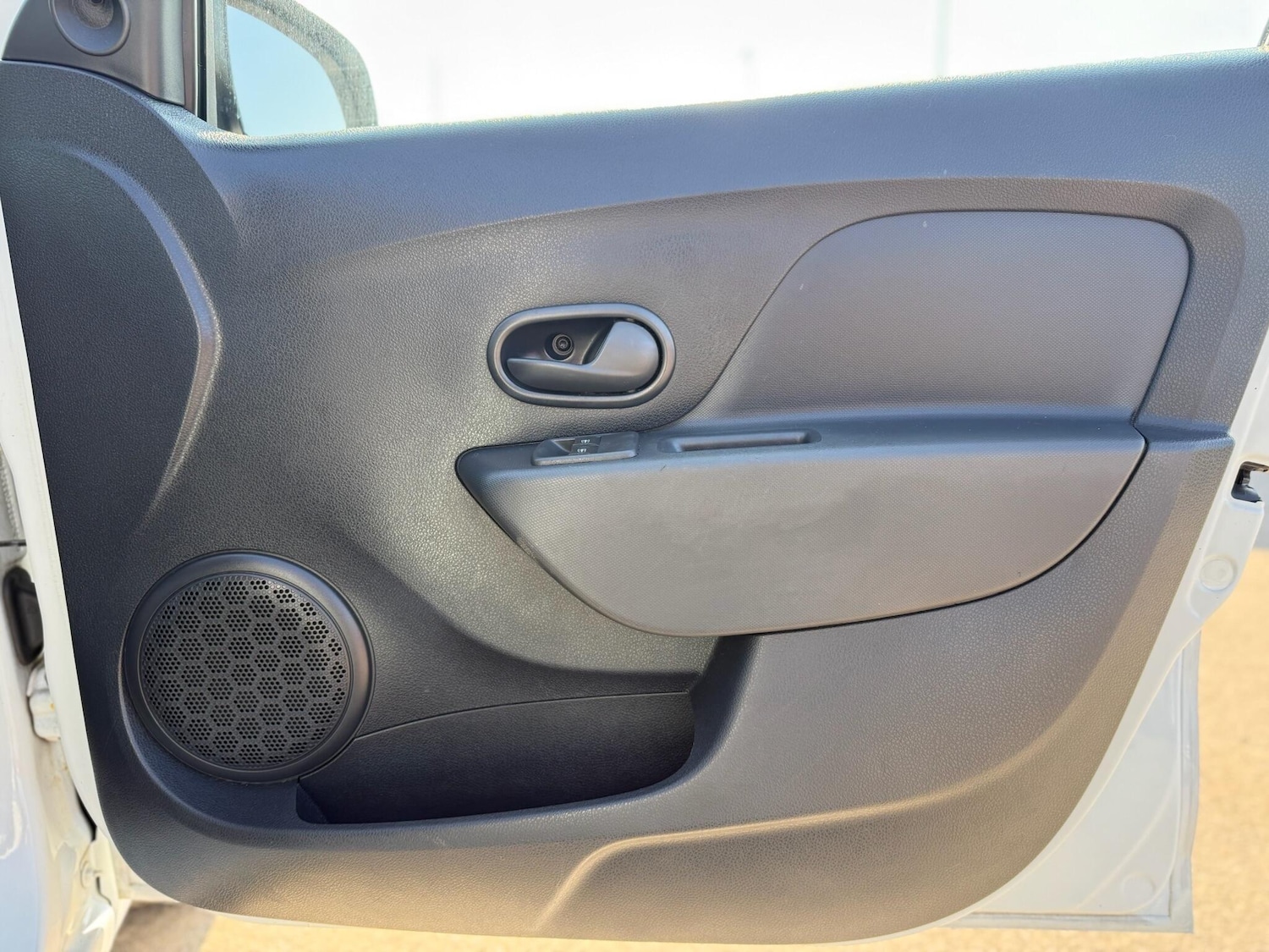 Used Dacia Sandero for sale - 77958101: Photo 47