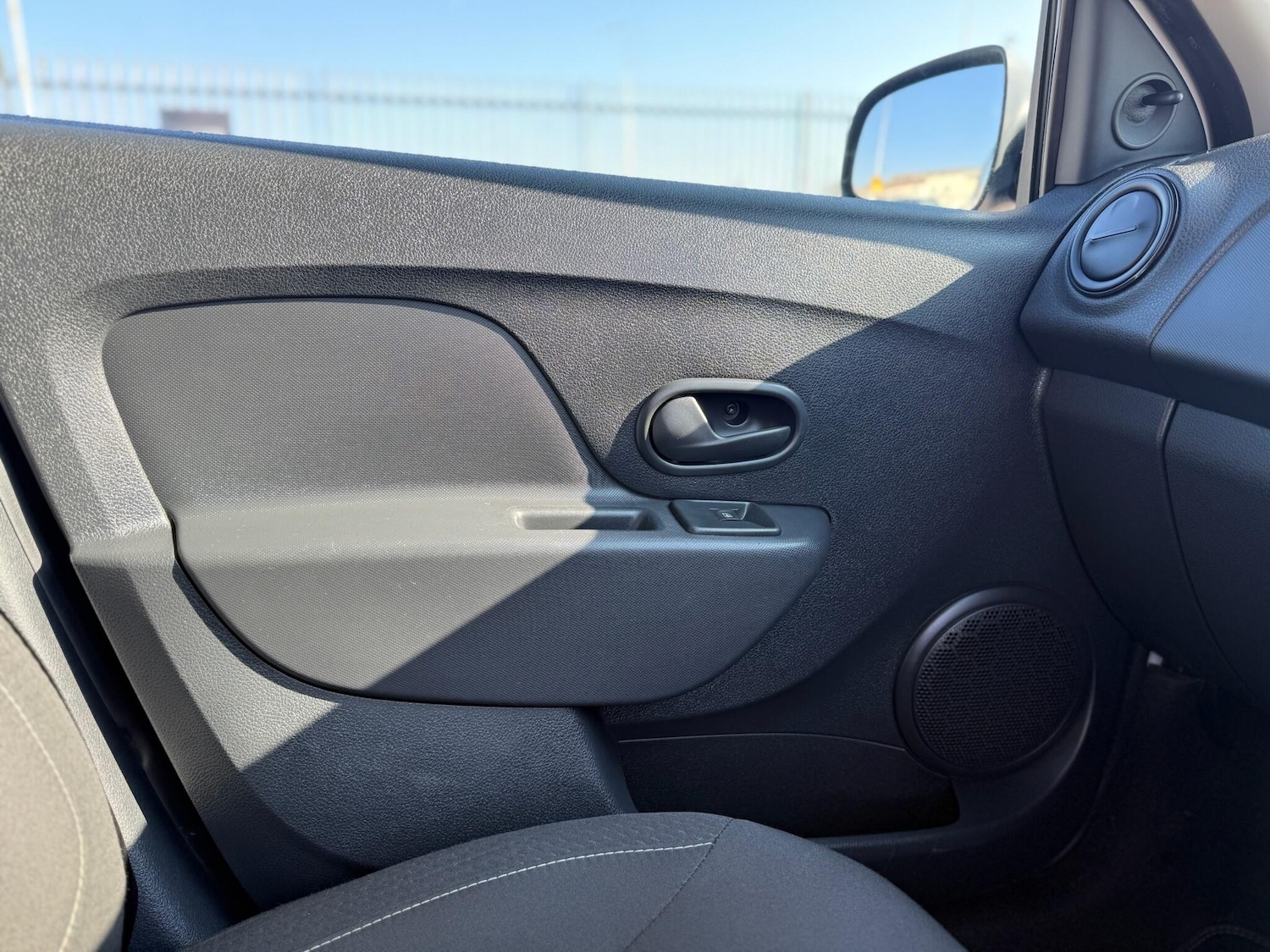 Used Dacia Sandero for sale - 77958101: Photo 49