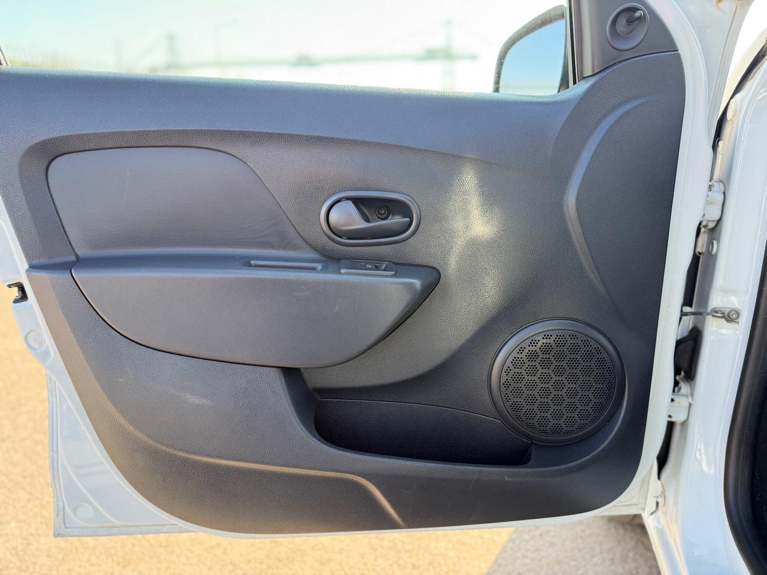 Used Dacia Sandero for sale - 77958101: Photo 52