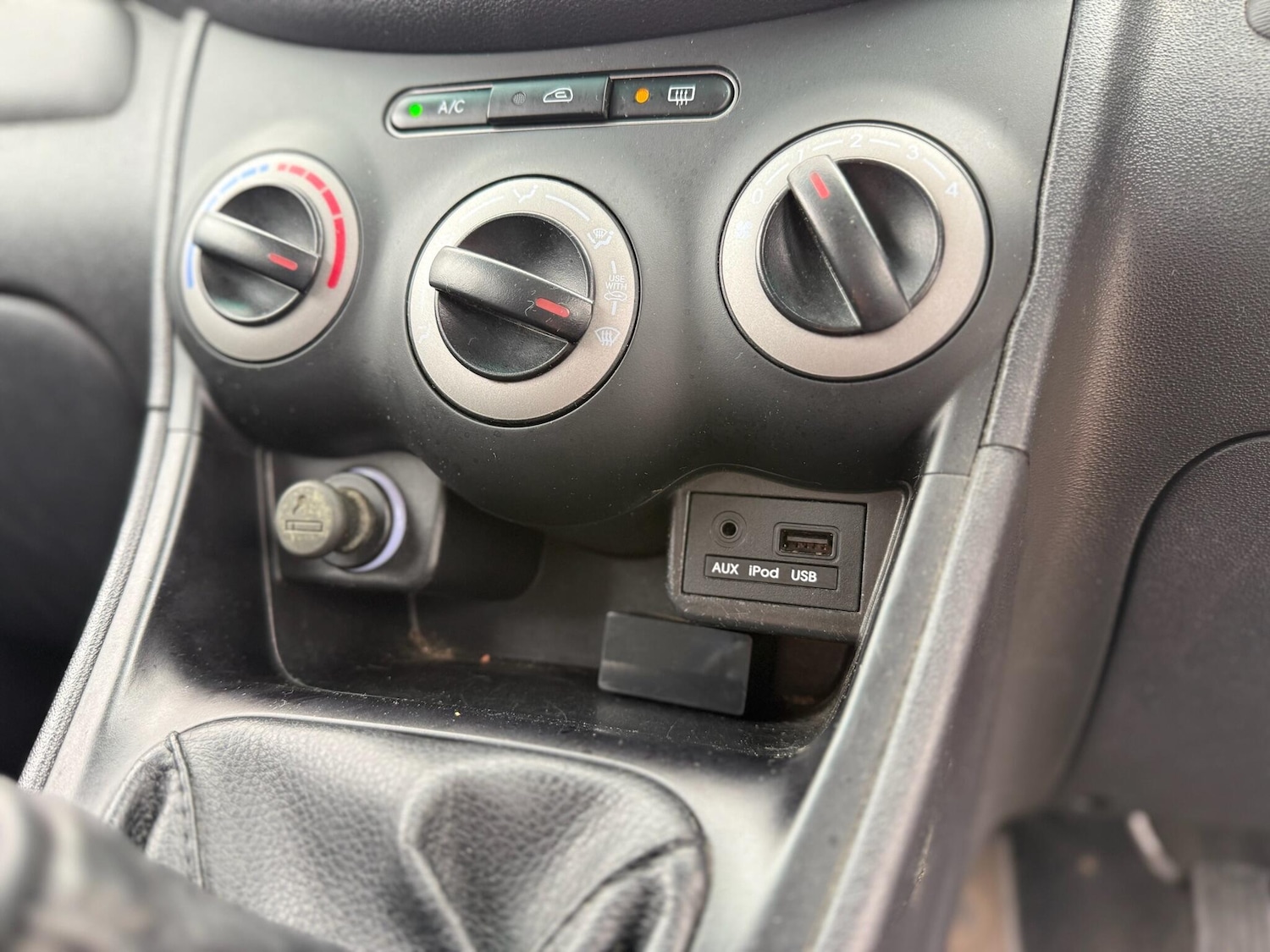 Used Hyundai i10 2013 for sale - 77523540: Photo 38