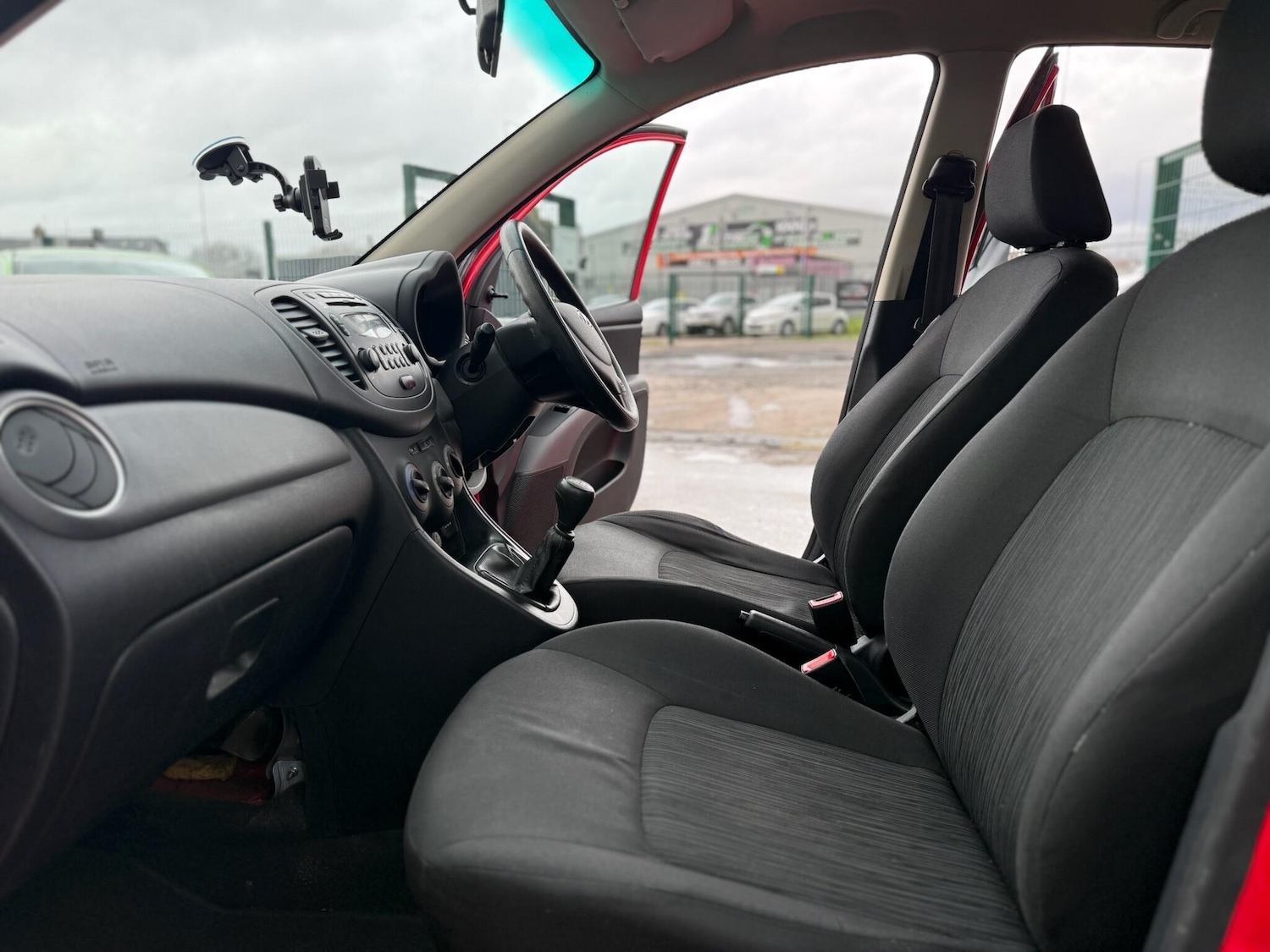 Used Hyundai i10 2013 for sale - 77523540: Photo 62