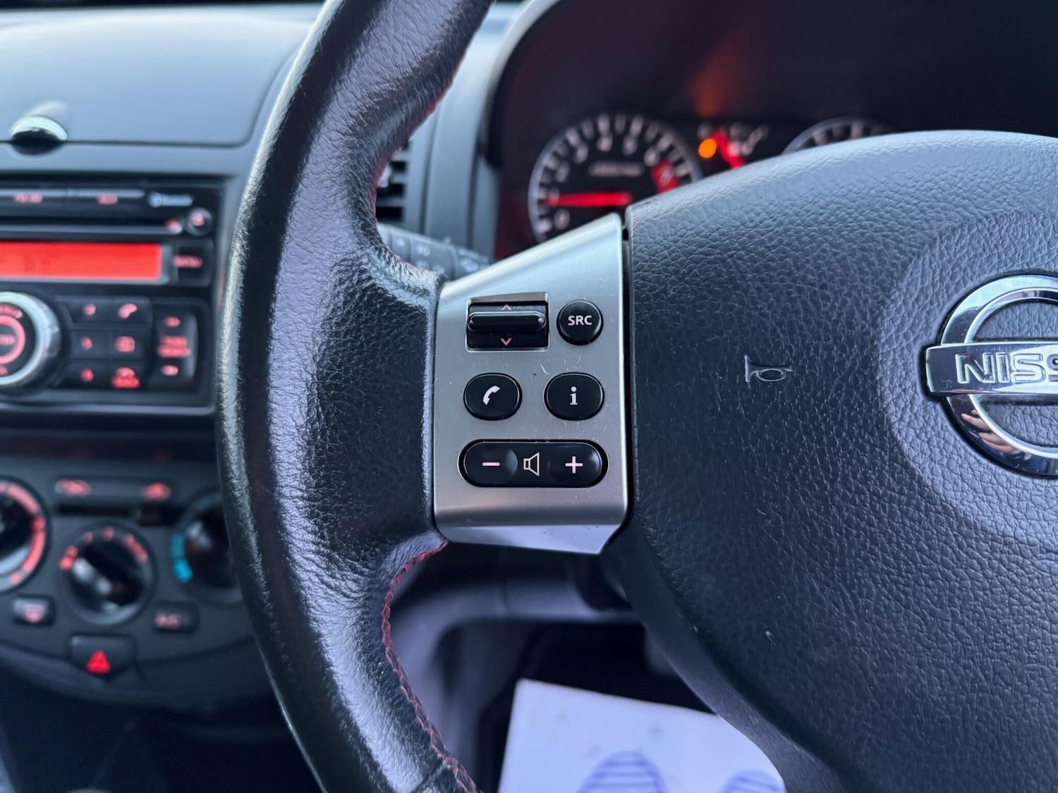 Used Nissan Note 2010 for sale - 77331015: Photo 30