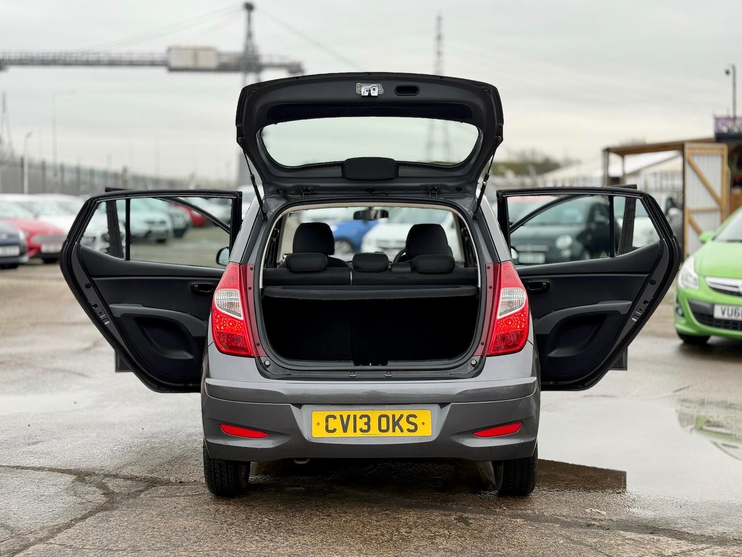 Used Hyundai i10 2013 for sale - 77203647: Photo 13