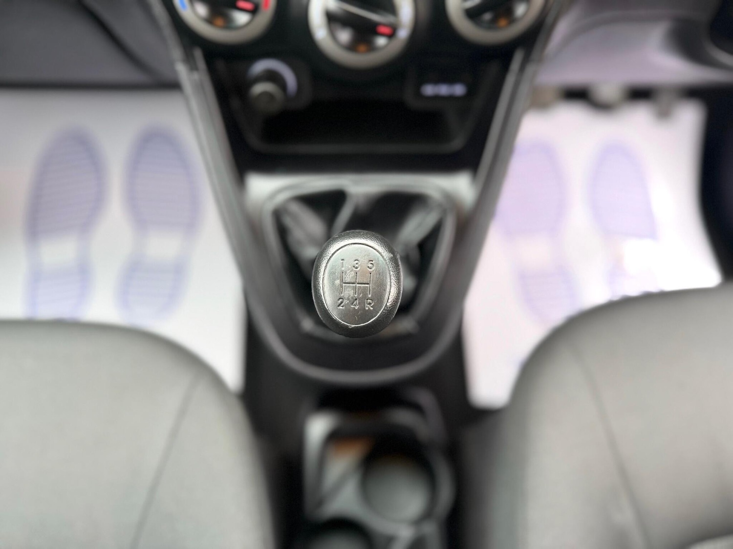 Used Hyundai i10 2013 for sale - 77203647: Photo 20