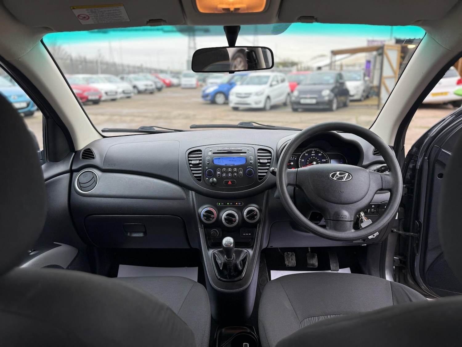 Used Hyundai i10 2013 for sale - 77203647: Photo 24
