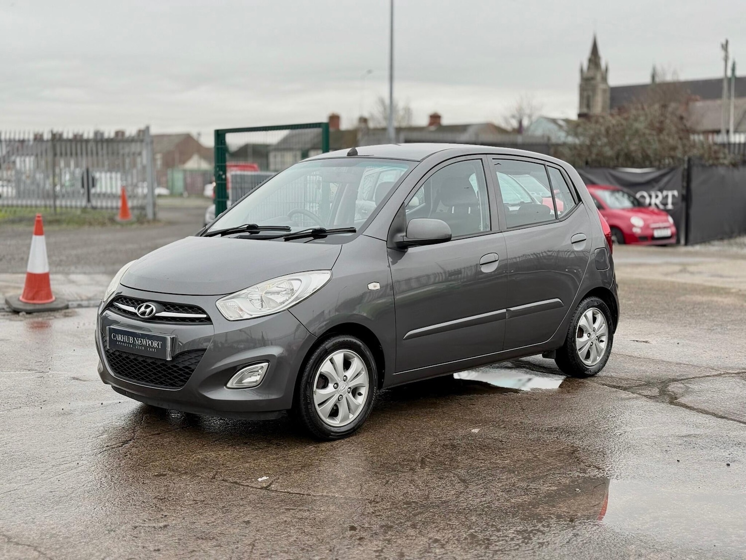 Used Hyundai i10 2013 for sale - 77203647: Photo 3