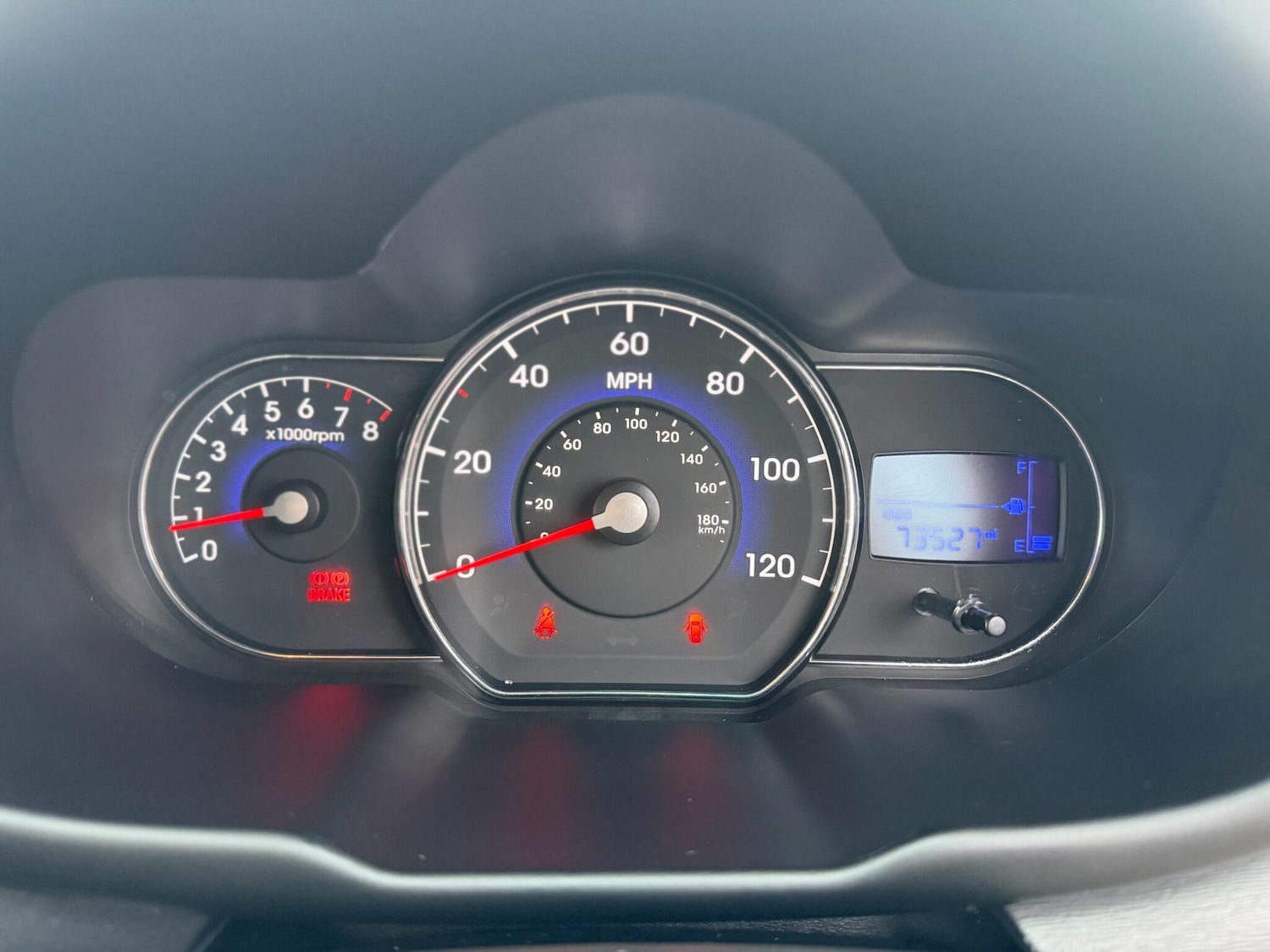 Used Hyundai i10 2013 for sale - 77203647: Photo 55