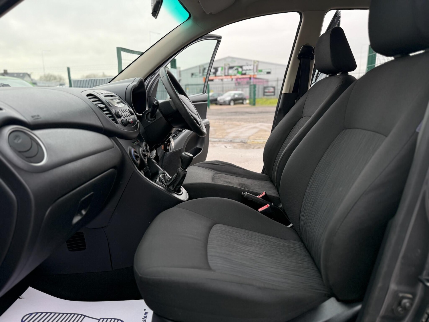 Used Hyundai i10 2013 for sale - 77203647: Photo 60