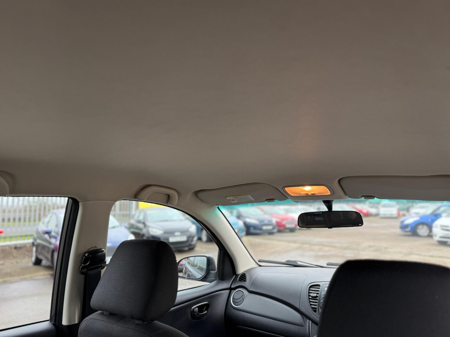 Used Hyundai i10 2013 for sale - 77203647: Photo 70