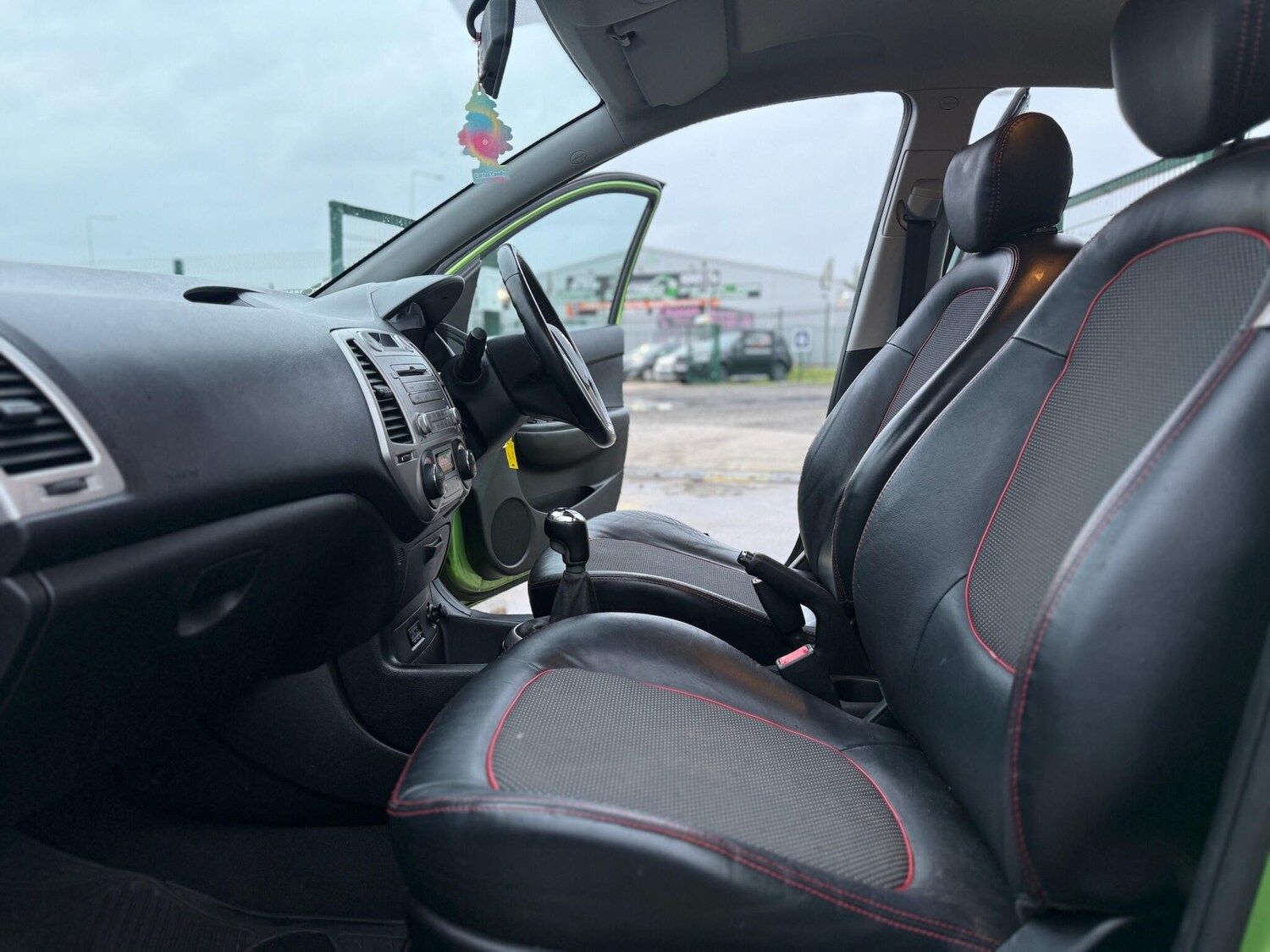 Used Hyundai i20 for sale - 77598561: Photo 63