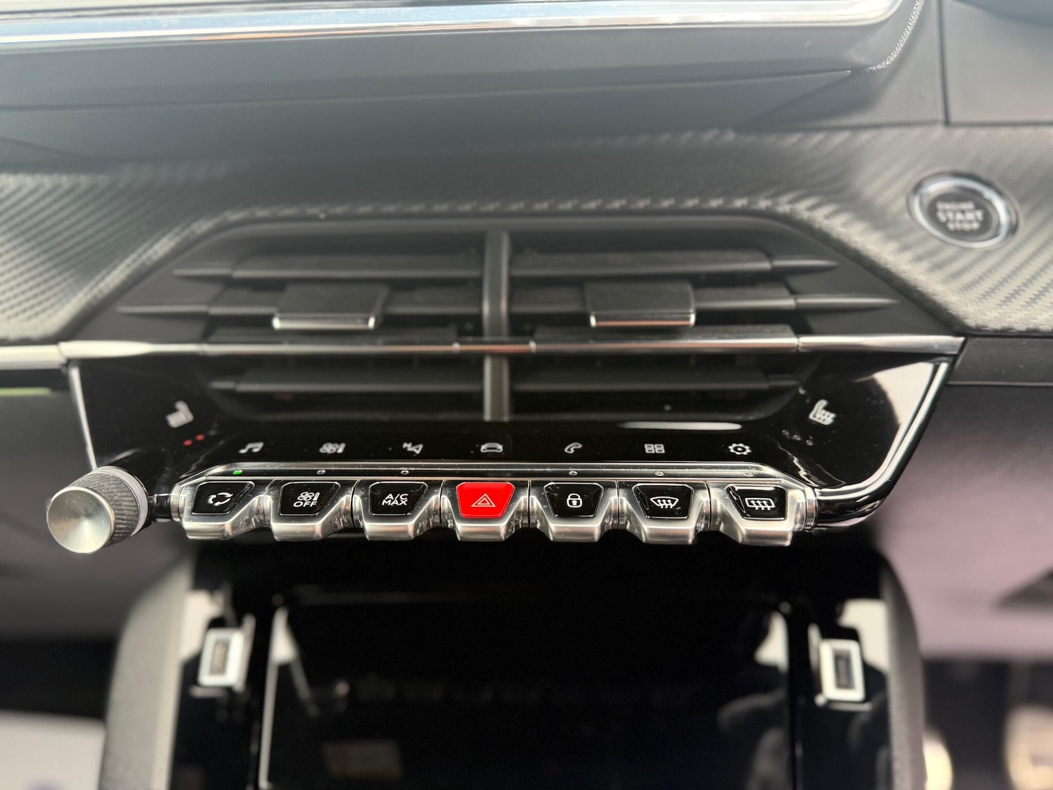 Used Peugeot 2008 2020 for sale - 76772275: Photo 43