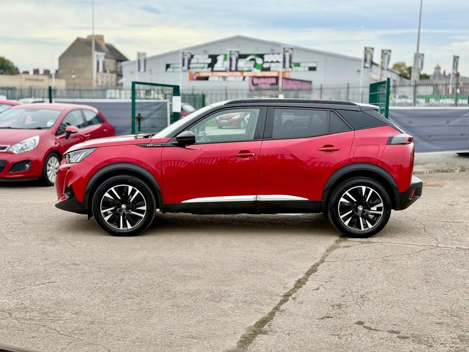 Used Peugeot 2008 2020 for sale - 76772275: Photo 7