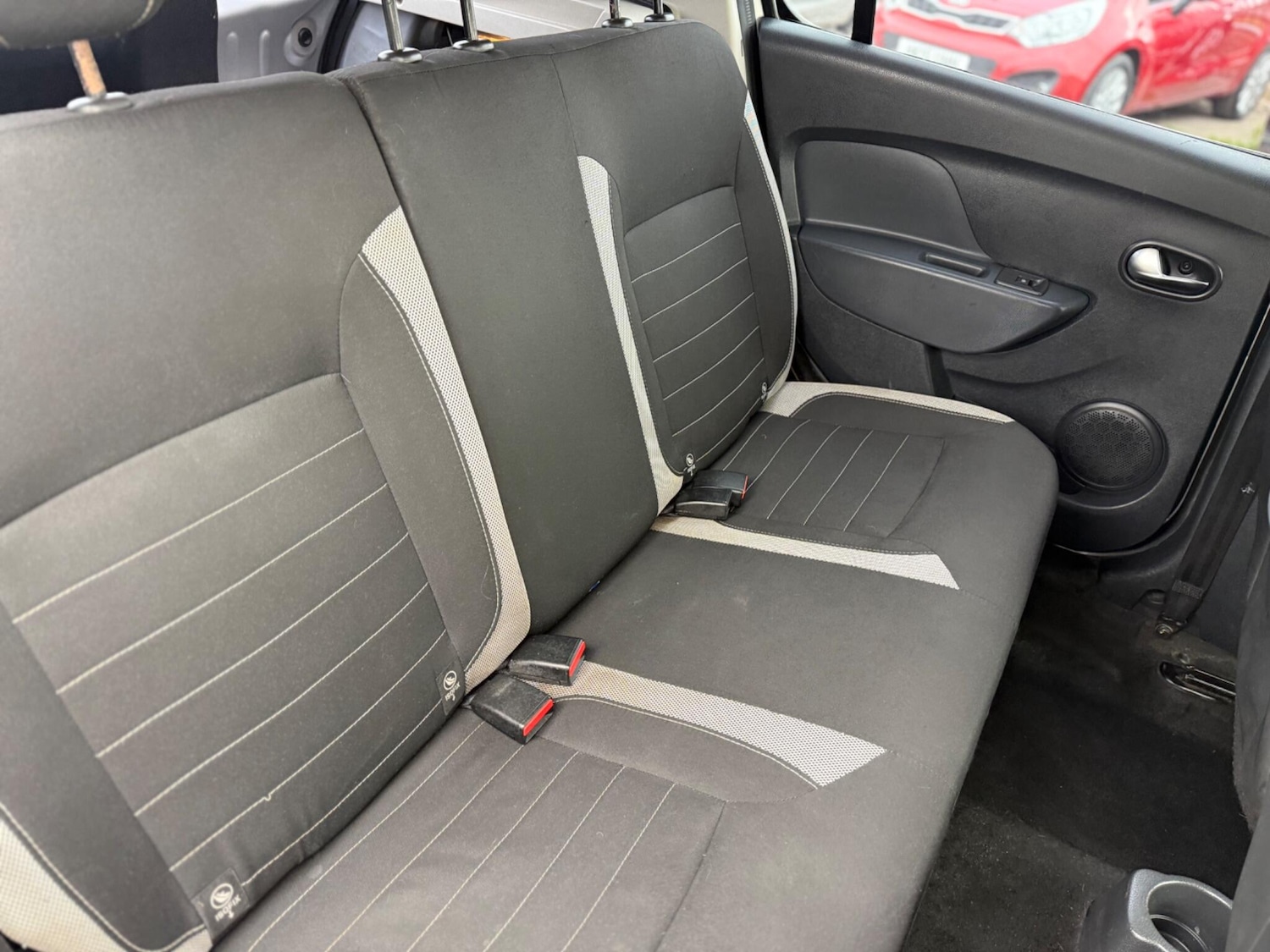 Used Dacia Sandero Stepway 2017 for sale - 76349476: Photo 55