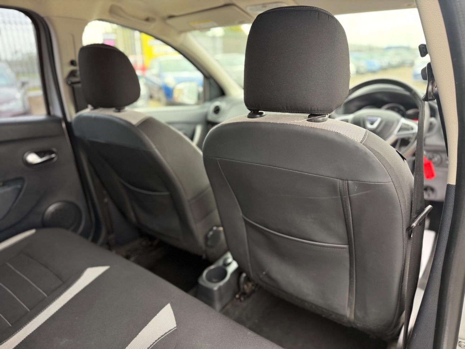 Used Dacia Sandero Stepway 2017 for sale - 76349476: Photo 57
