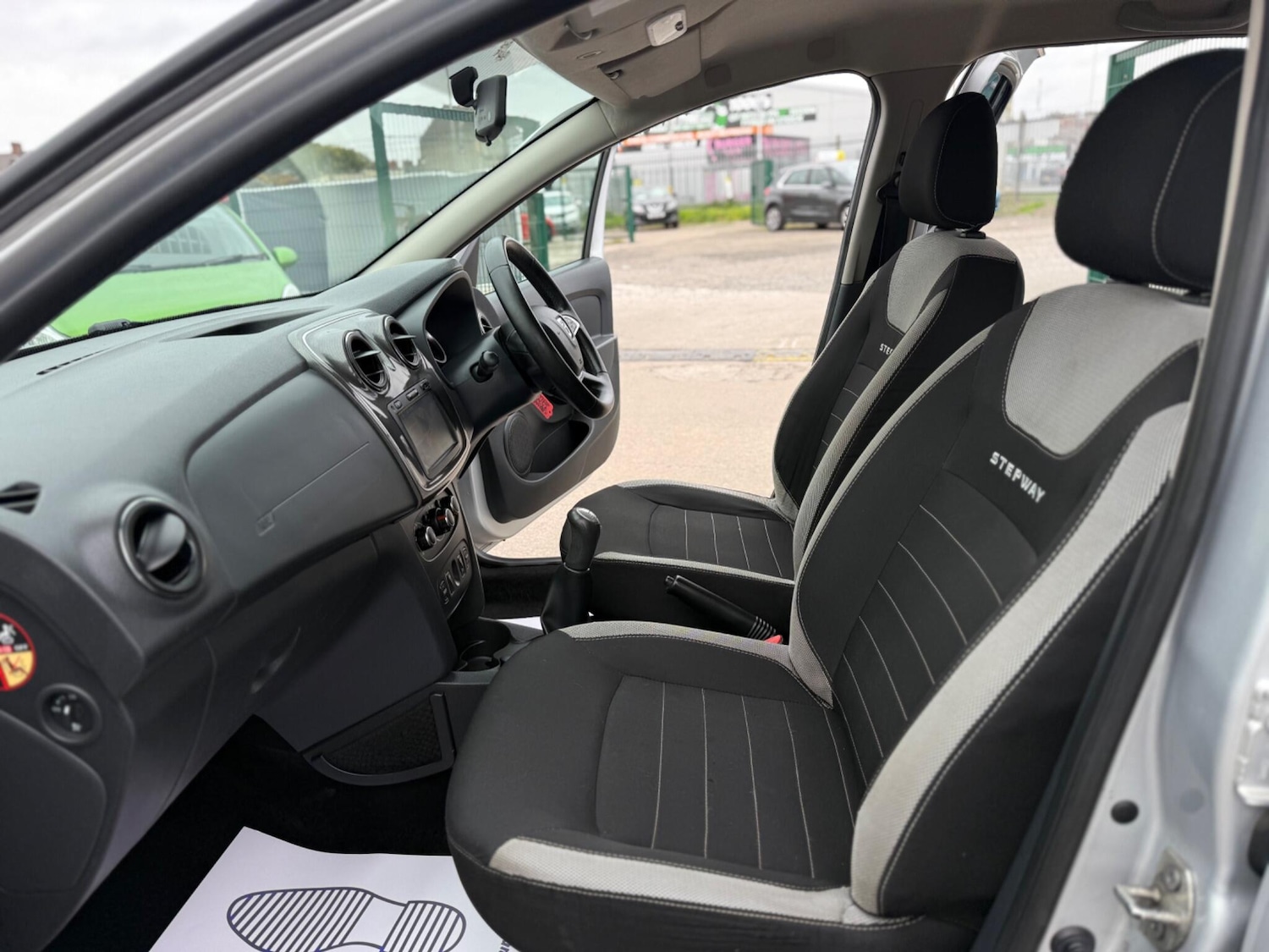 Used Dacia Sandero Stepway 2017 for sale - 76349476: Photo 67