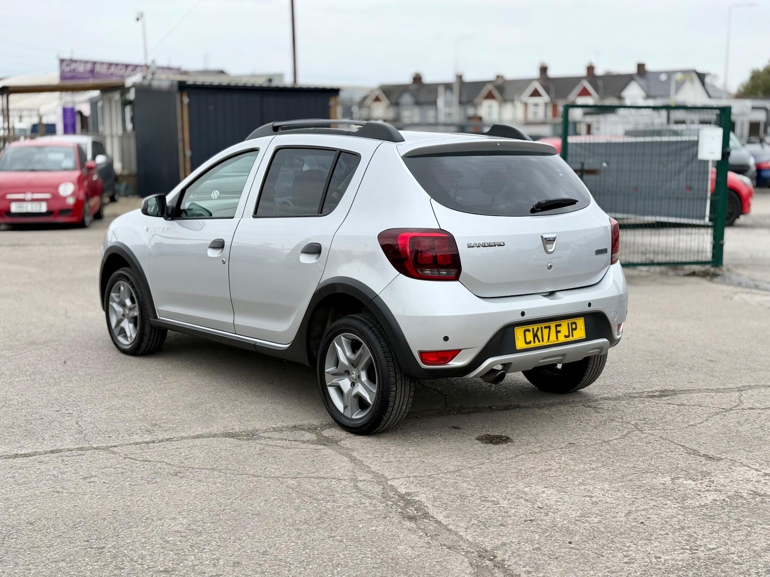 Used Dacia Sandero Stepway 2017 for sale - 76349476: Photo 8