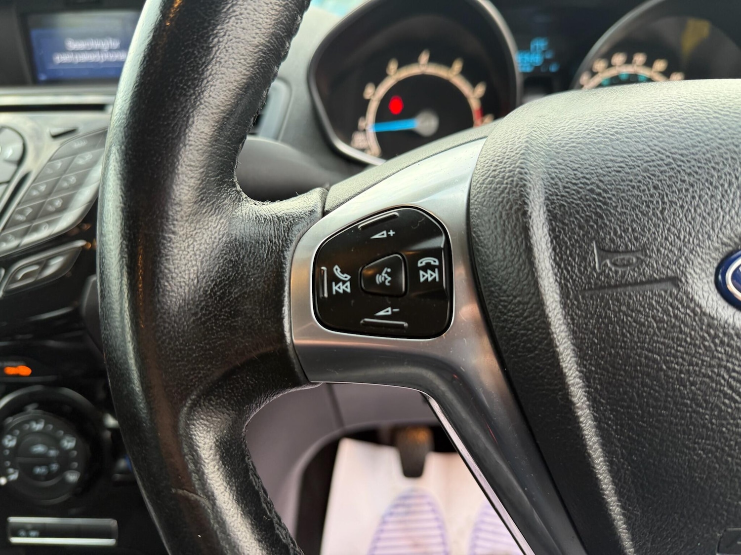 Used Ford Fiesta 2016 for sale - 76802420: Photo 28