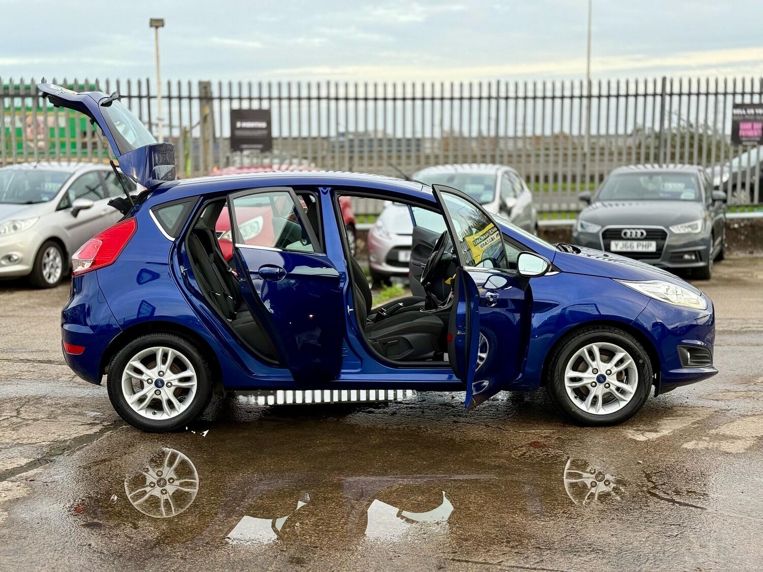 Used Ford Fiesta 2016 for sale - 76802420: Photo 70