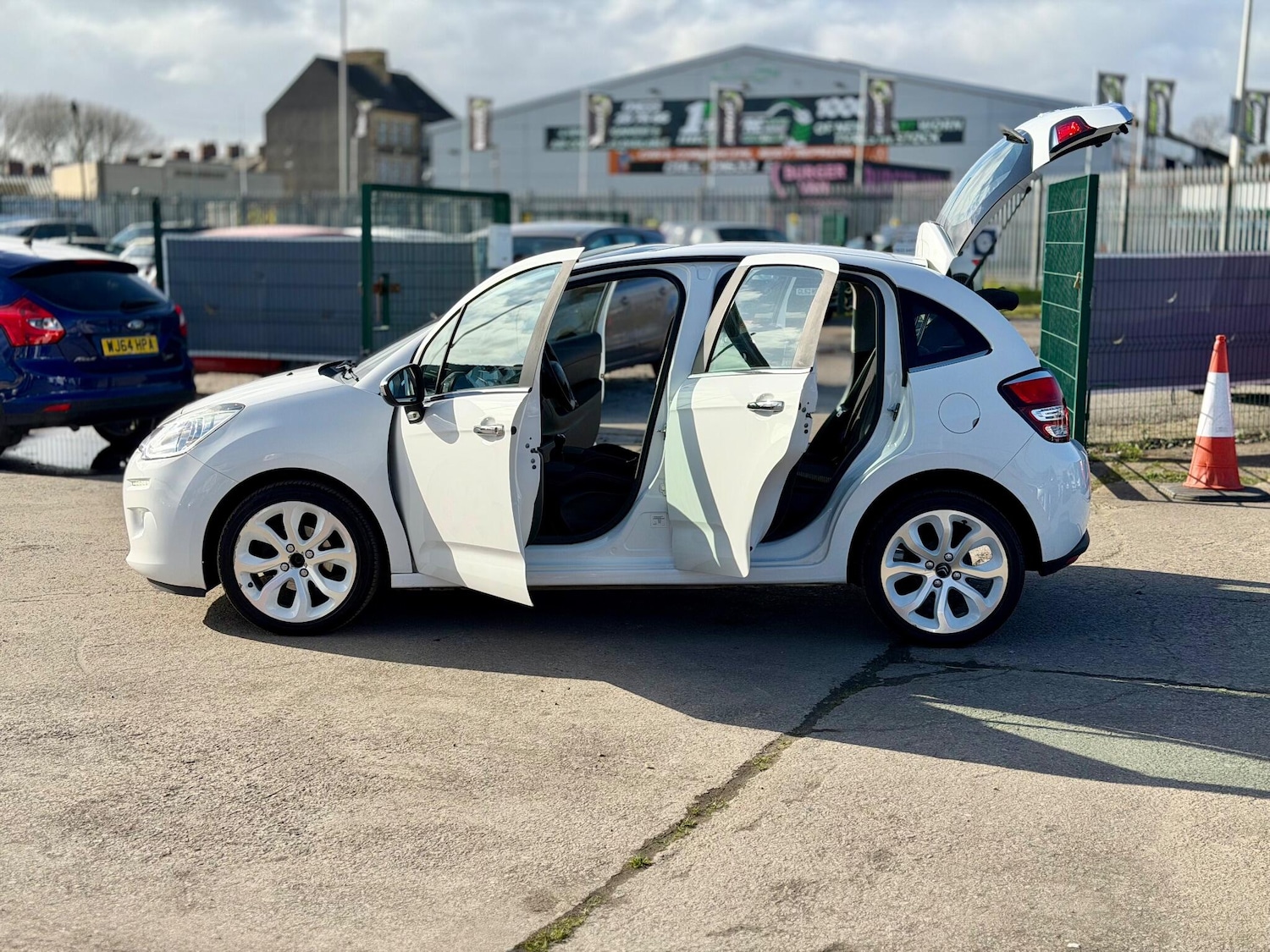 Used Citroen C3 for sale - 77925630: Photo 10