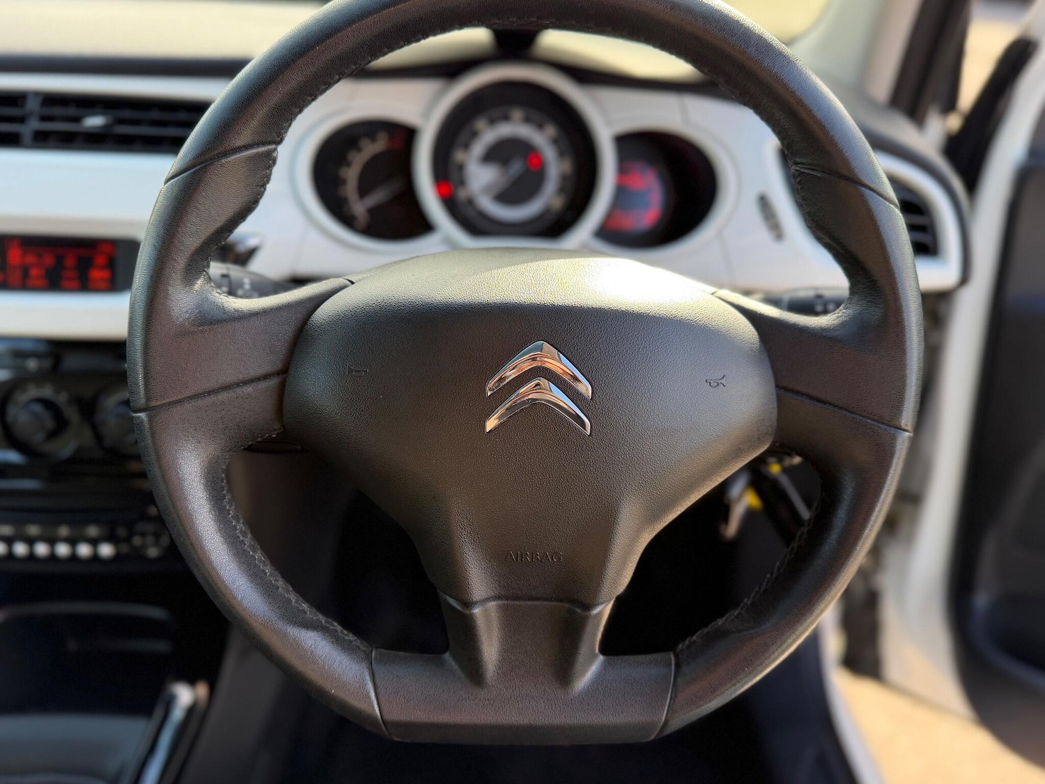 Used Citroen C3 for sale - 77925630: Photo 56