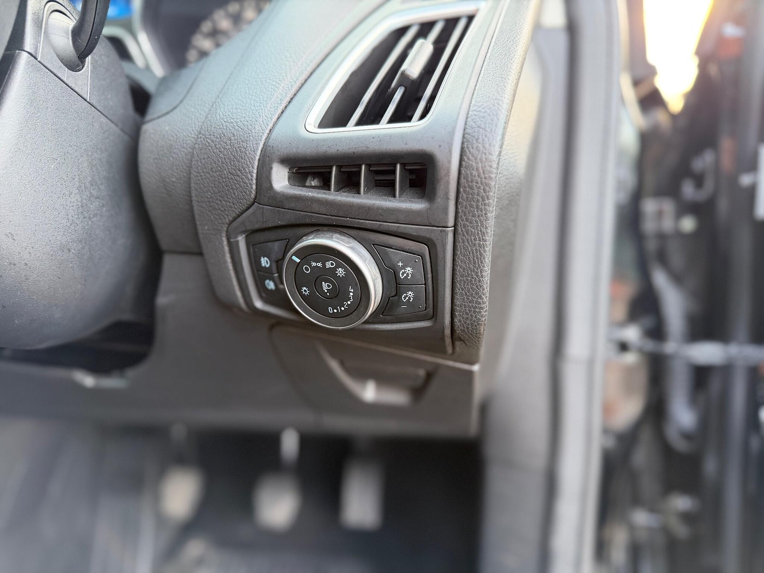 Used Ford Focus 2018 for sale - 77155622: Photo 30