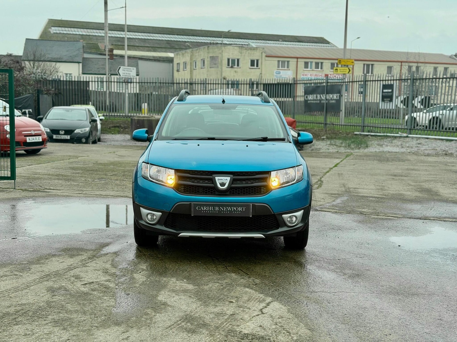 Used Dacia Sandero Stepway 2015 for sale - 77376307: Photo 3
