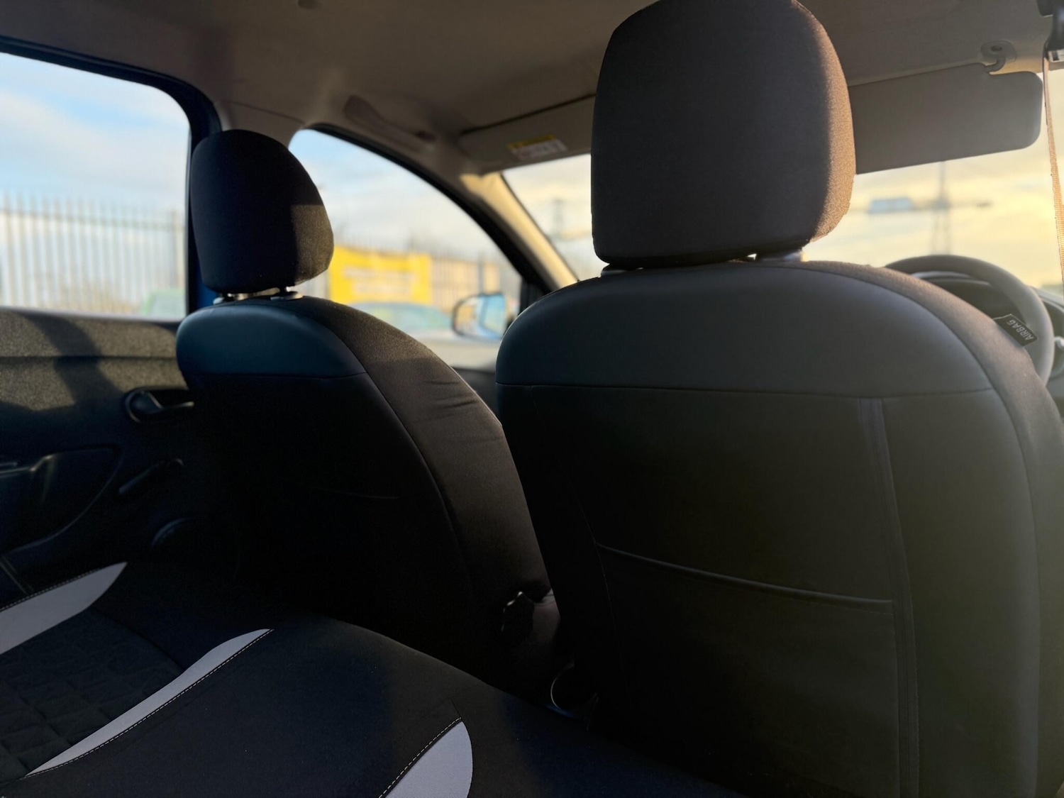 Used Dacia Sandero Stepway 2015 for sale - 77376307: Photo 52