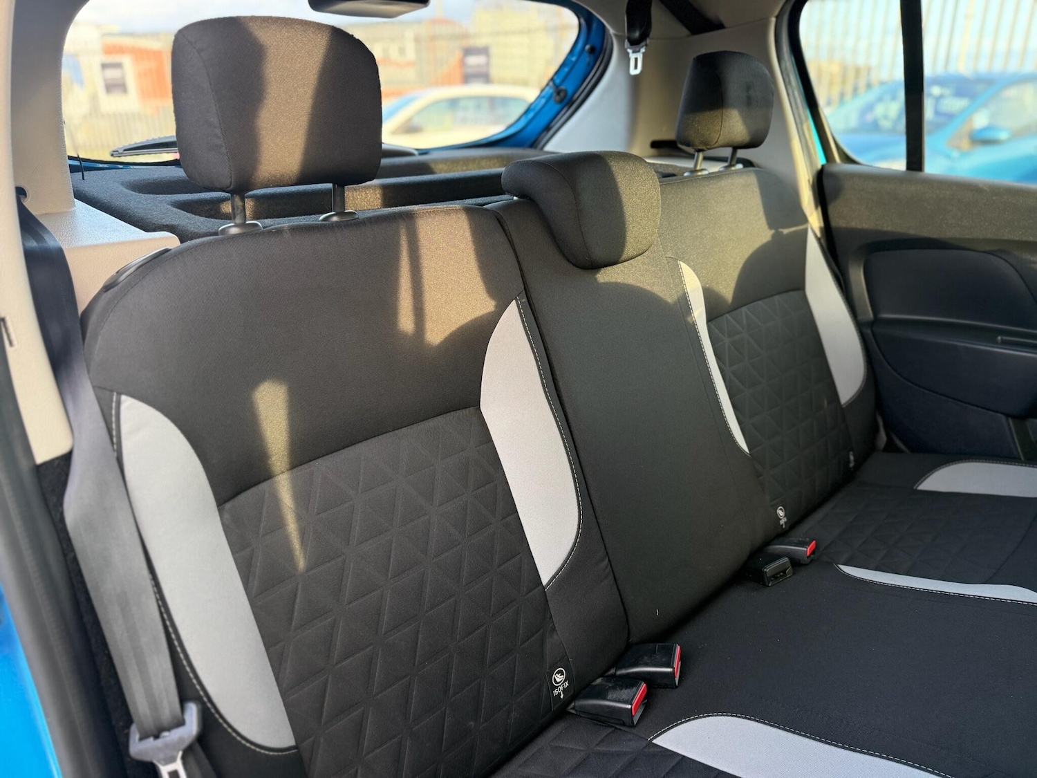 Used Dacia Sandero Stepway 2015 for sale - 77376307: Photo 54