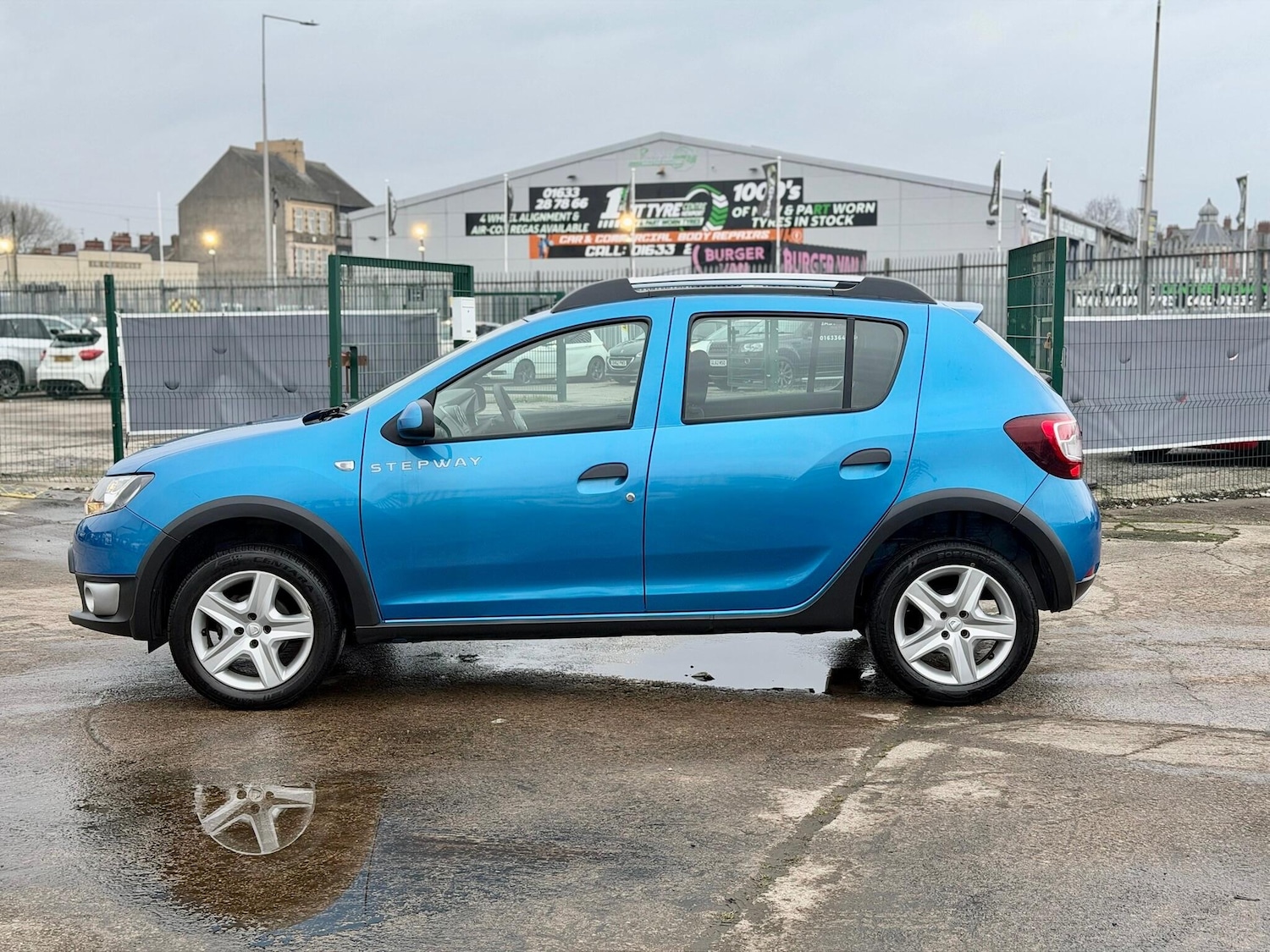 Used Dacia Sandero Stepway 2015 for sale - 77376307: Photo 7