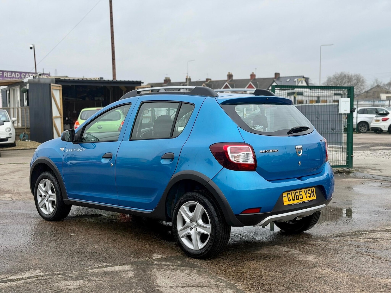Used Dacia Sandero Stepway 2015 for sale - 77376307: Photo 8
