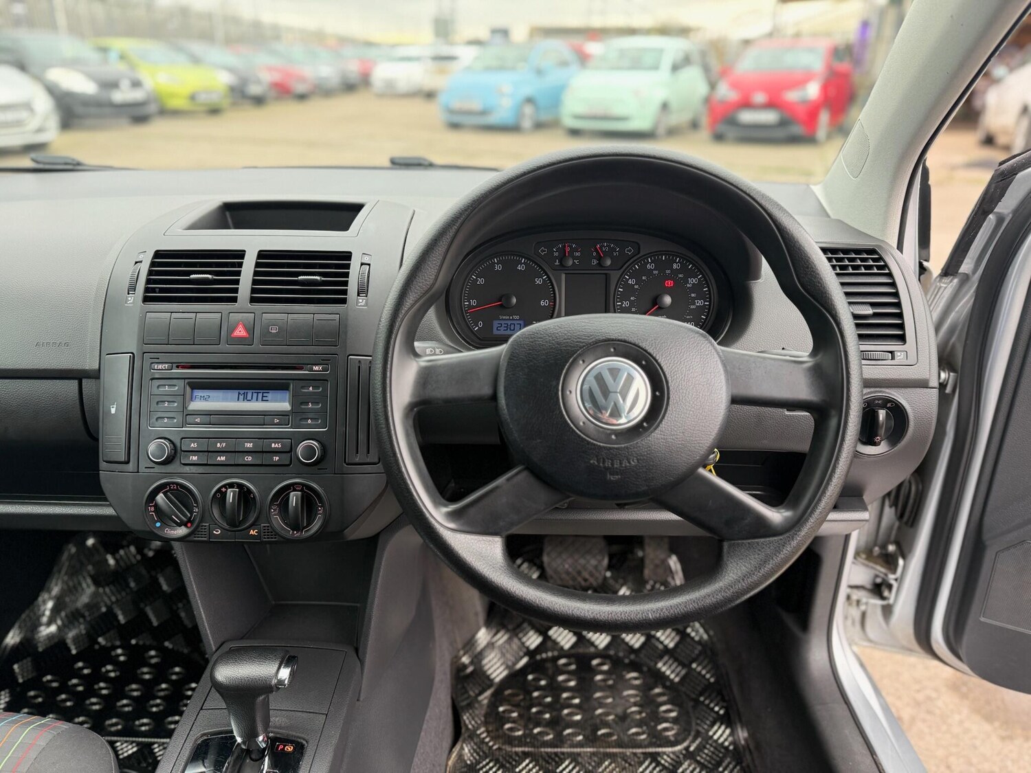 Used Volkswagen Polo for sale - 77683736: Photo 23