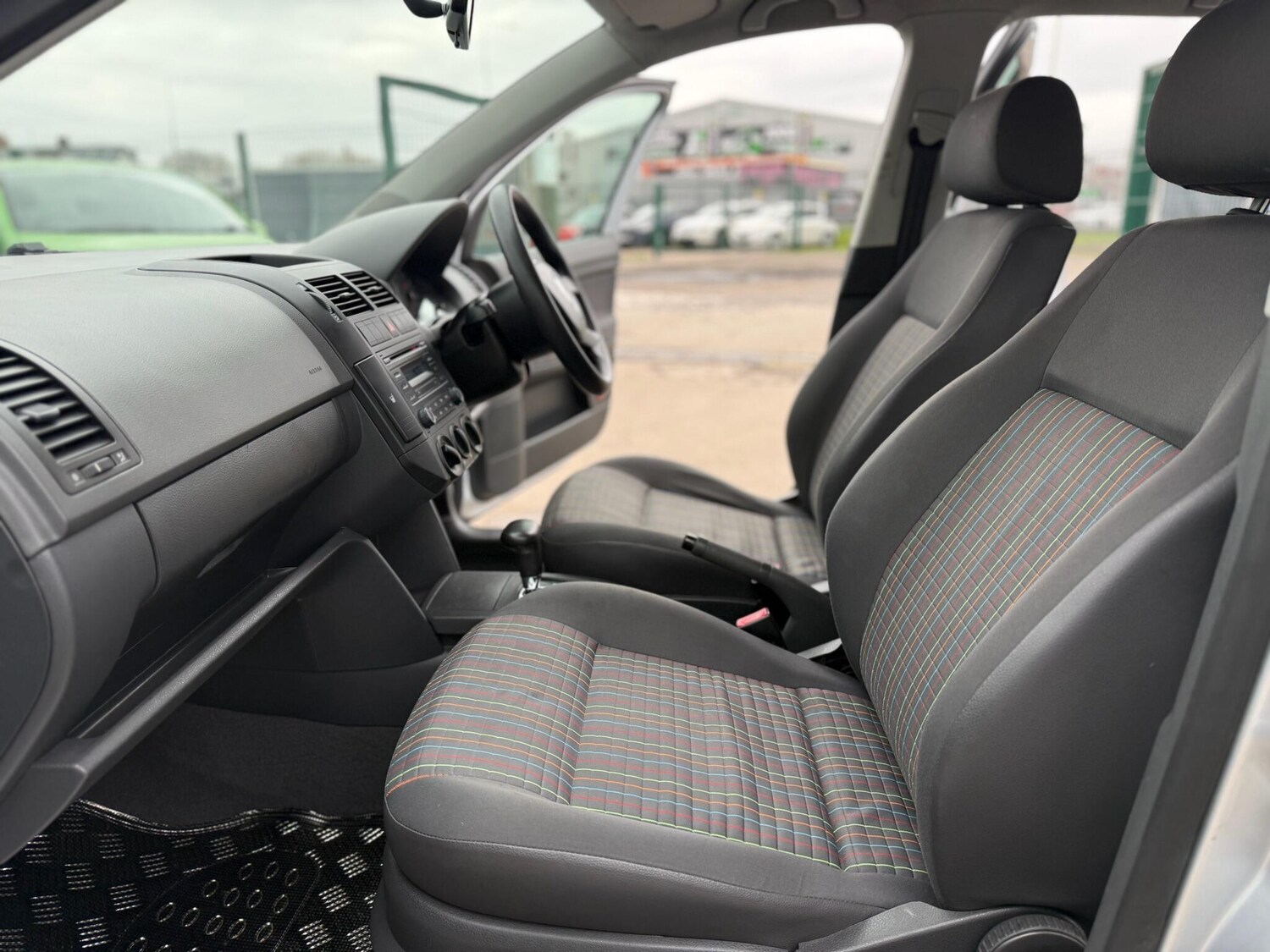 Used Volkswagen Polo for sale - 77683736: Photo 64