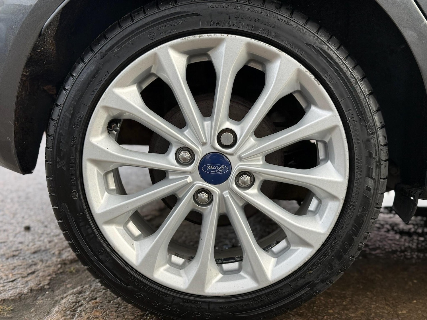 Used Ford Fiesta 2016 for sale - 77331521: Photo 19