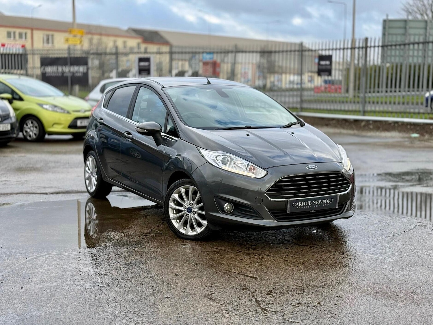 Used Ford Fiesta 2016 for sale - 77331521: Photo 2