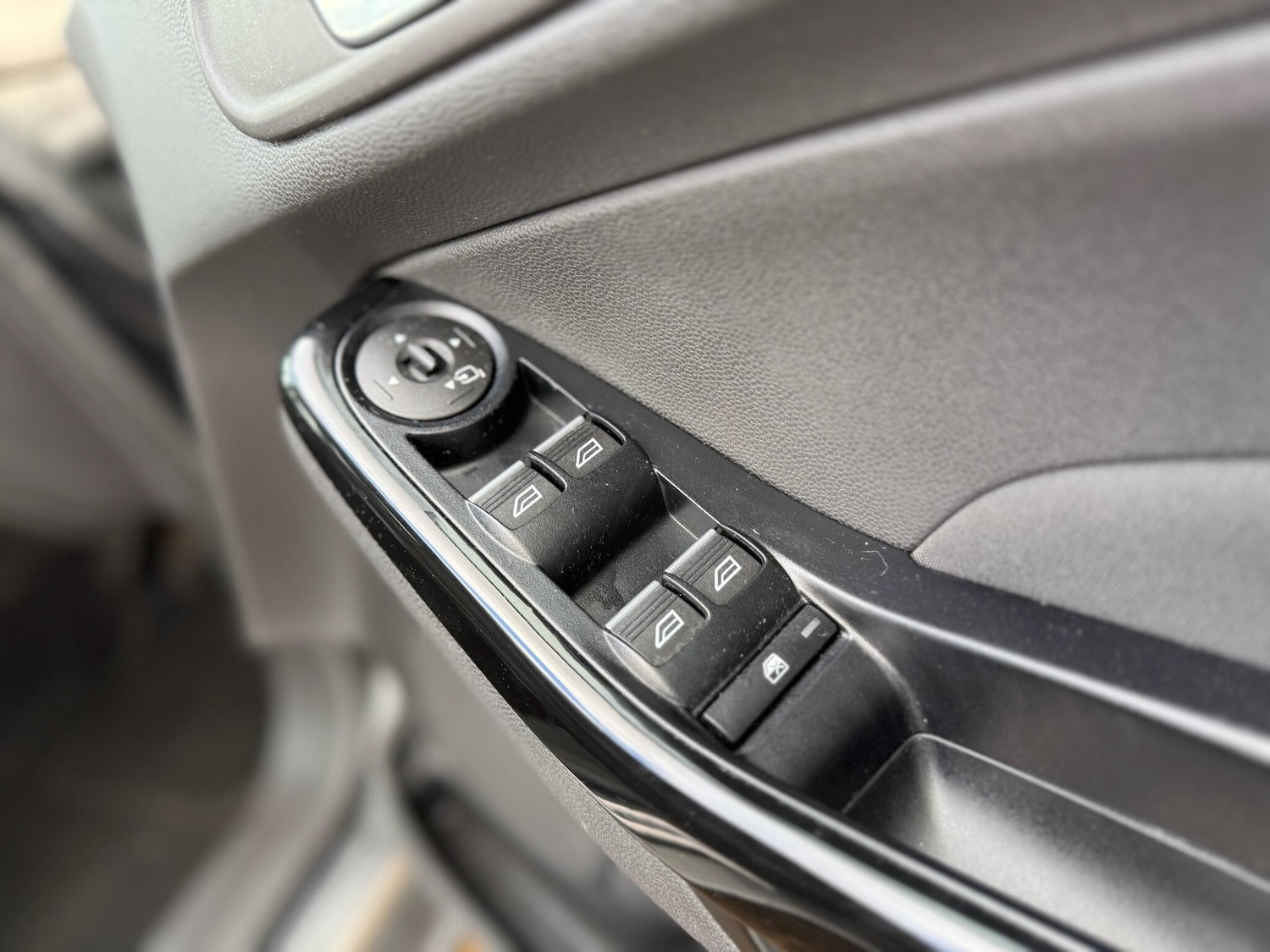 Used Ford Fiesta 2016 for sale - 77331521: Photo 24