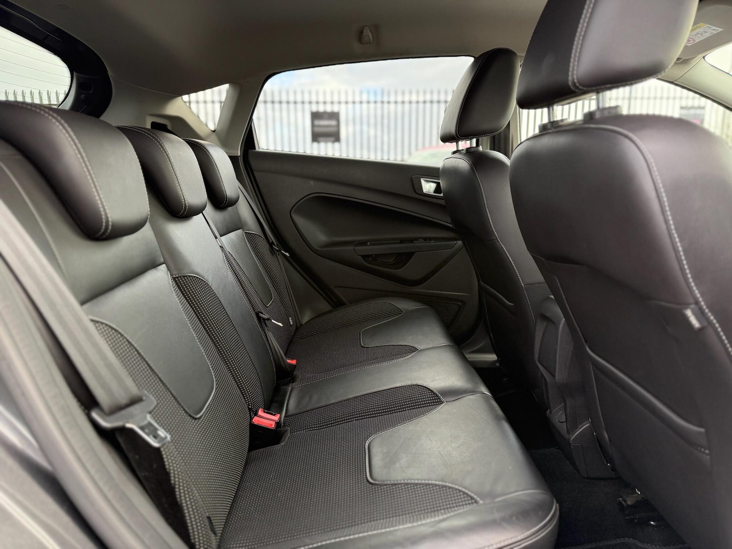 Used Ford Fiesta 2016 for sale - 77331521: Photo 52