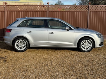 Used Audi A3 2015 for sale - 77619520: Photo