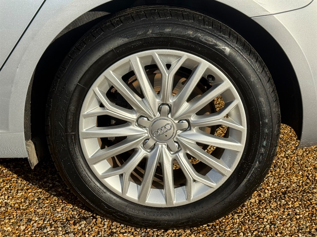 Used Audi A3 2015 for sale - 77619520: Photo 4