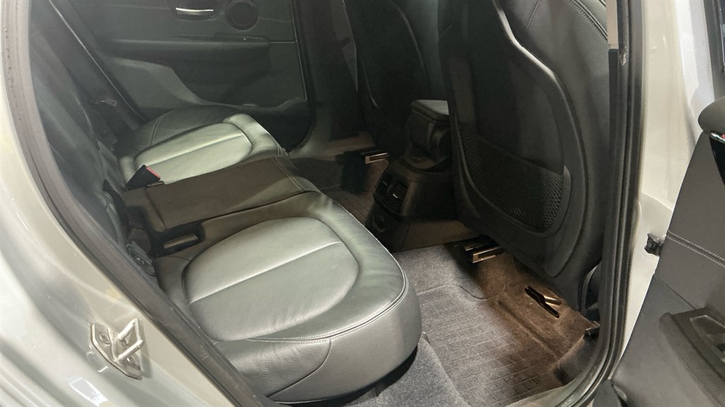 Used BMW 2 Series 2017 for sale - 77942474: Photo 5