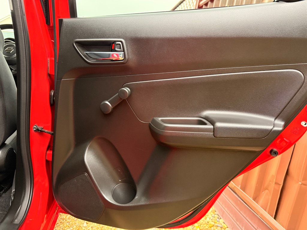 Used Suzuki Swift 2022 for sale - 77619554: Photo 15