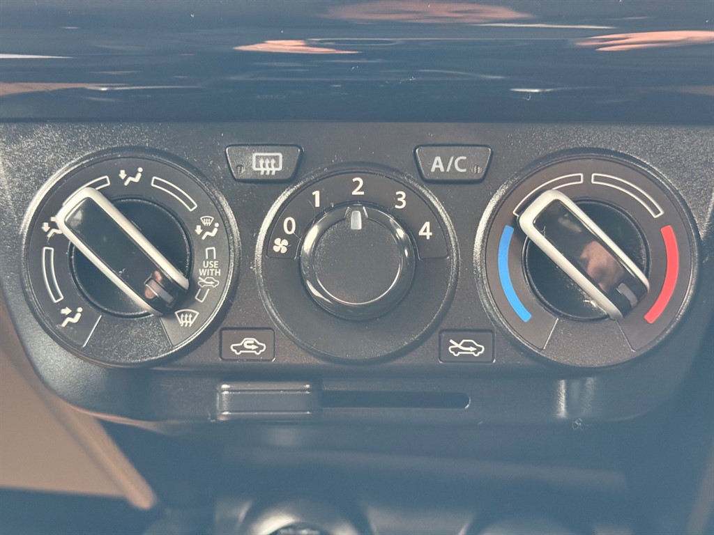 Used Suzuki Swift 2022 for sale - 77619554: Photo 31